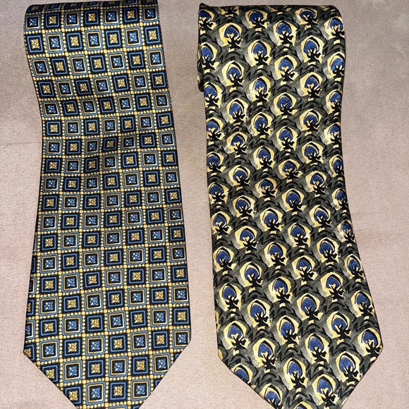 2 Bundled Gap Authentic Premium and Artisphere Charles Vision Mens Ties. - Picture 5 of 6